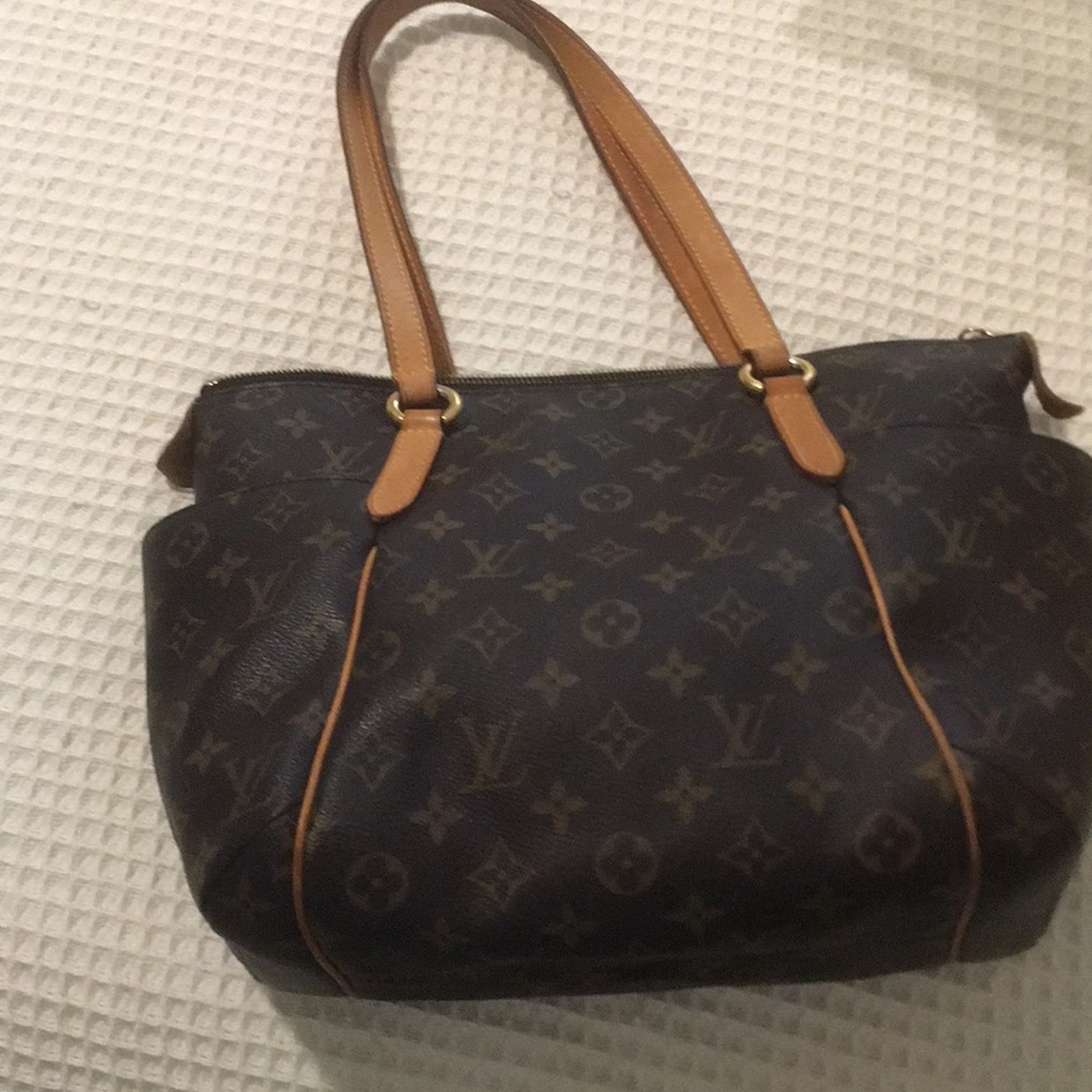 Louis Vuitton Monogram Totally PM Handbag